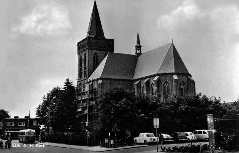 Afbeelding archief stichtingerfgoedede.nl - achterdoelen_oude_kerk.jpg